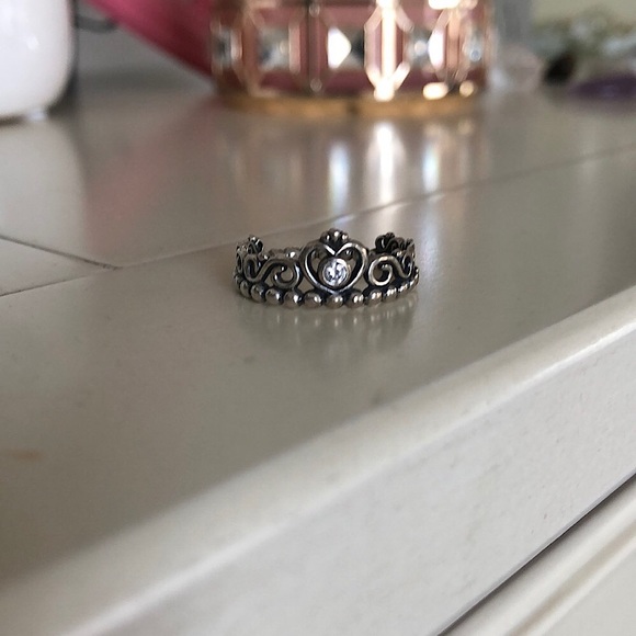 PANDORA PRINCESS RING - Picture 5 of 6